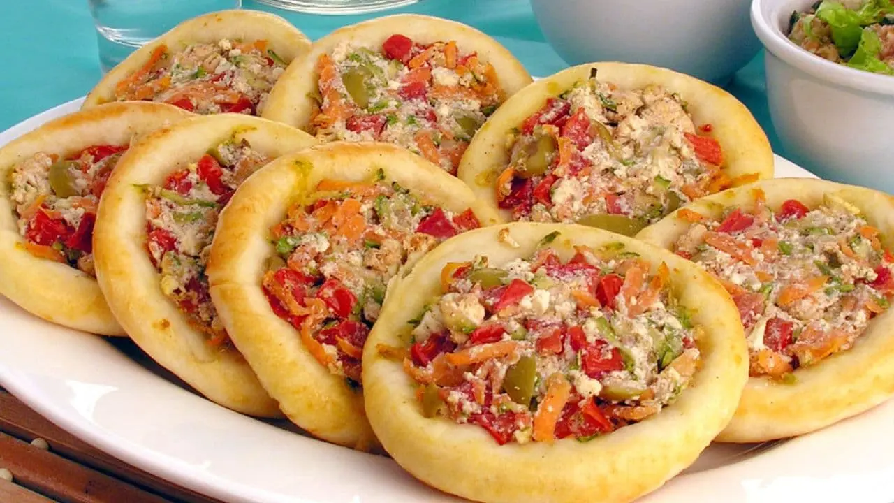Esfiha de legumes (4 un)